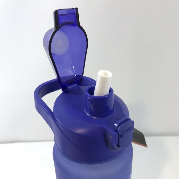 Motivational Water Bottle Built in Straw Multi-color, Athletic Essentials - Picture 6 of 6